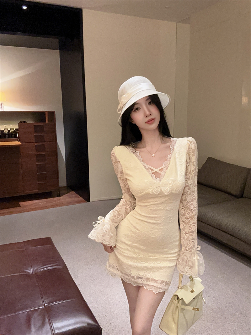 Apricot Lace Bodycon Dress Long Sleeve Women's Slim Fit