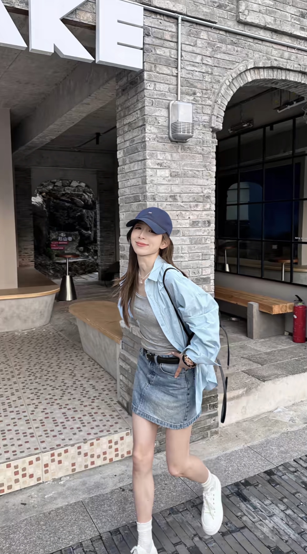 Women's Solid Color Button-Front Shirt Spring 2026 Korean Casual Loose Fit Long Sleeve - Image 2