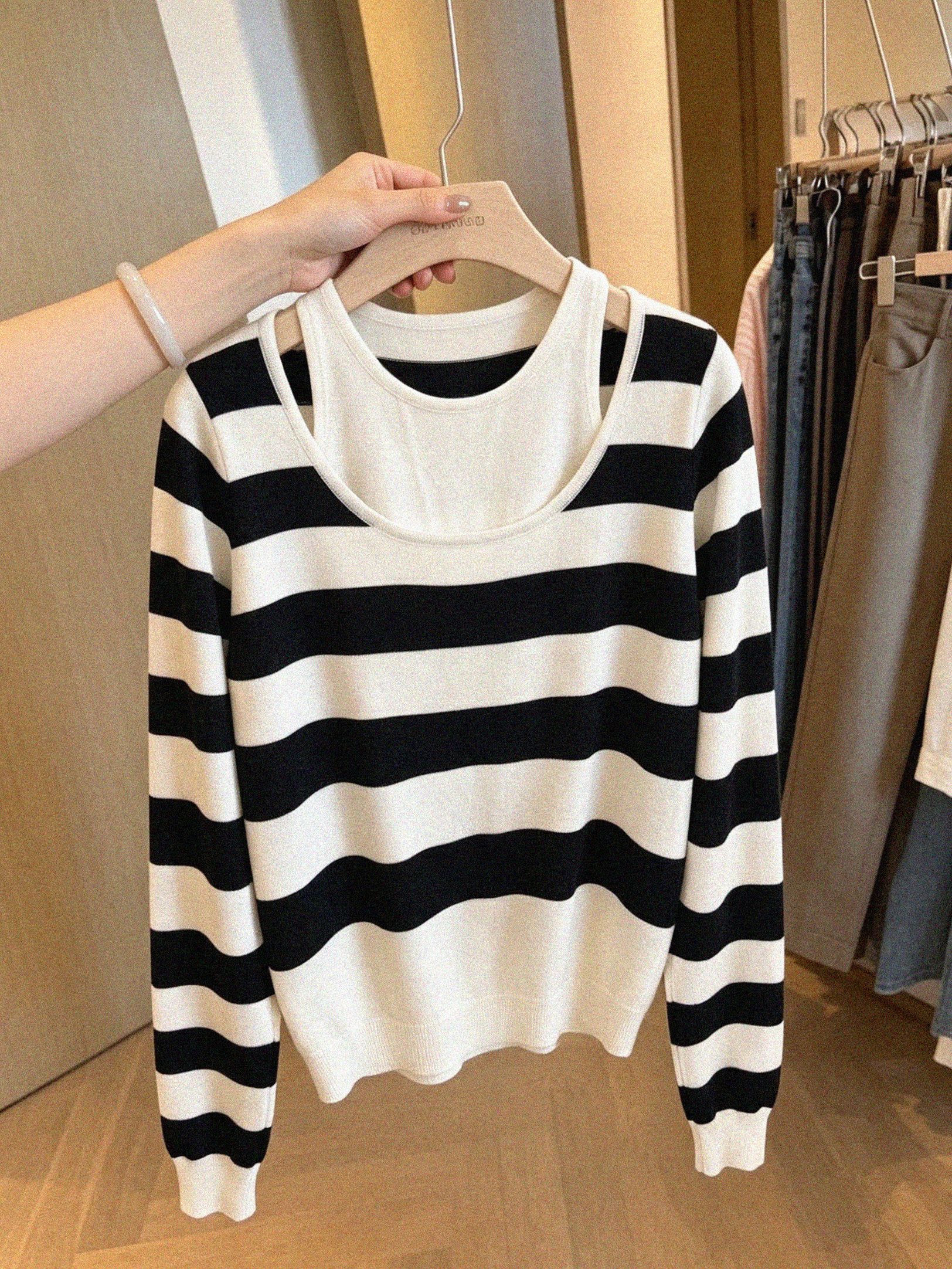 Women's Two-Piece Off-Shoulder Low-Neck Long-Sleeve Knit Top Spring Chic Loose Lightweight - Image 4
